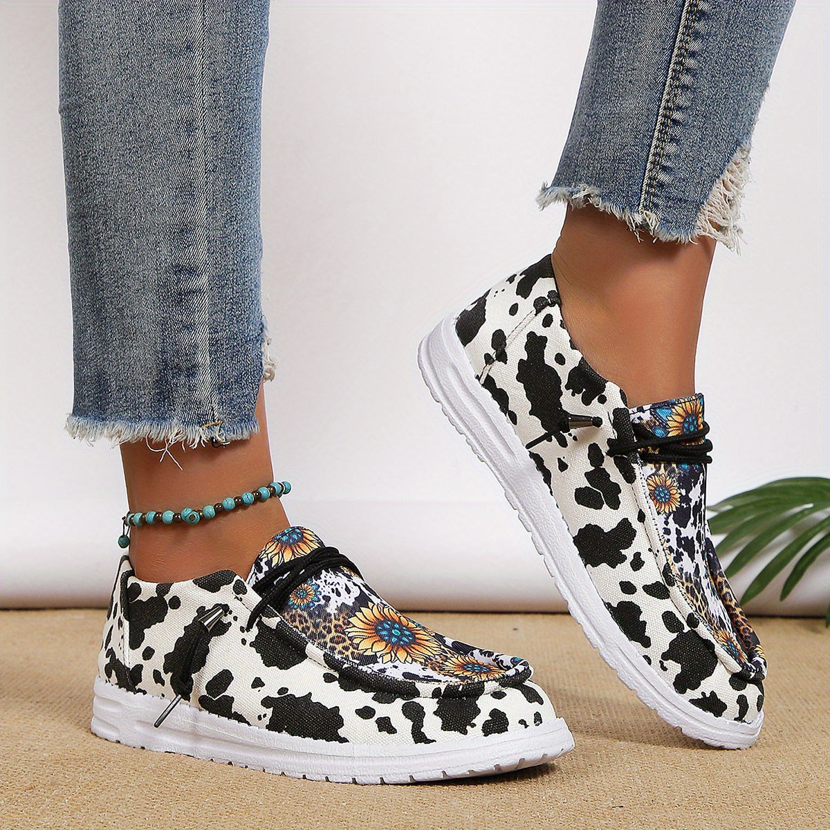 Sunflower Print Canvas Shoes, Lightweight Lace Up Shoes